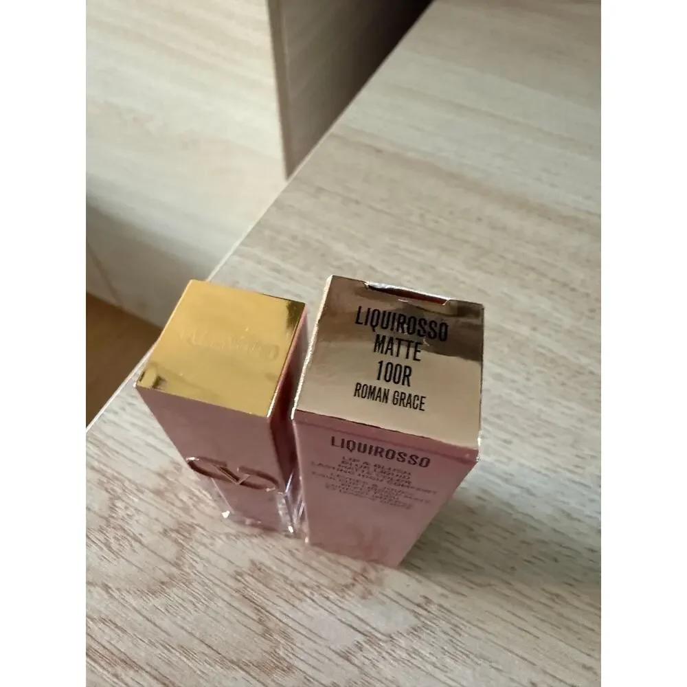 $40 Valentino Liquirosso 100R Roman Grace Lip & Blush Matte
